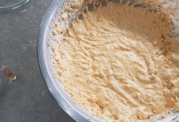 TORTA CAROTE E NOCI preparazione 7