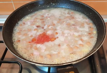 ZUPPA DI CASTAGNE E FAGIOLI preparazione 3