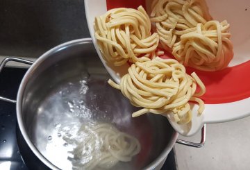 PASTA AL  RAGÚ DI POLPO preparazione 7