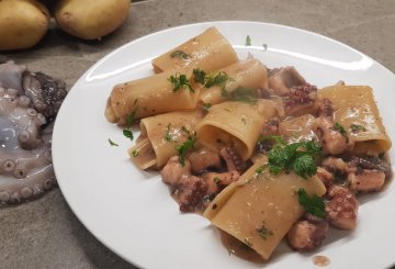 Pasta Polpo E Patate preparazione 10