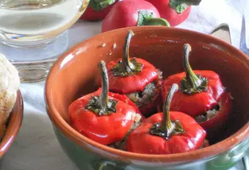 PEPERONCINI TONDI AL FORNO CON ERBE AROMATICHE  