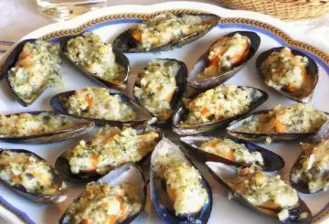 COZZE GRATINATE AL PECORINO