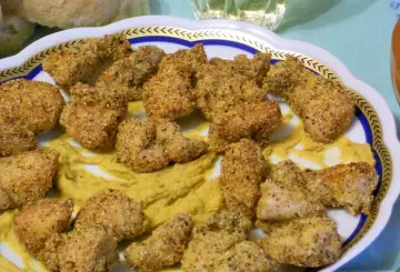 BOCCONCINI DI POLLO FRITTO CON HUMMUS  