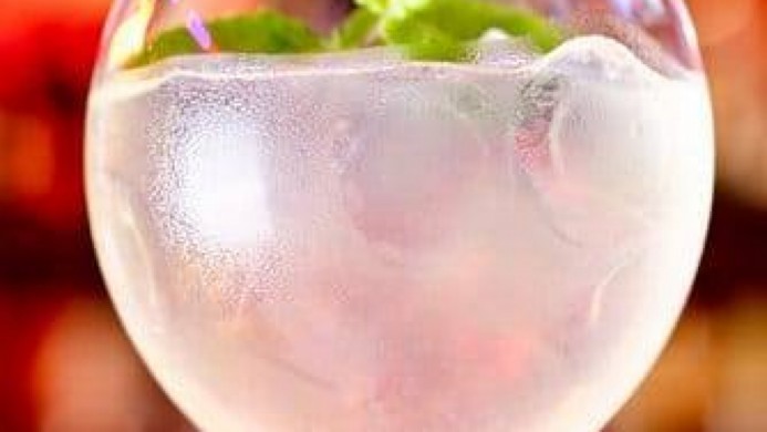 Cocktail martini ricetta bianco Spritz Martini: