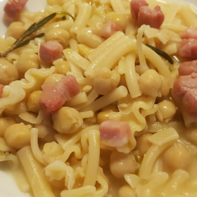 PASTA E CECI IN SCATOLA