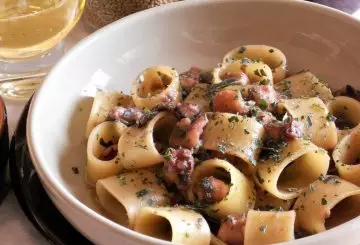 CALAMARATA RISOTTATA CON POLPO E SEMI DI SENAPE