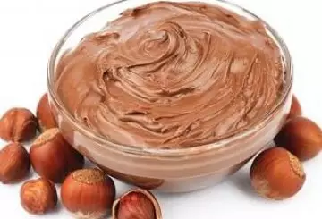 CREMA ALLE NOCCIOLE