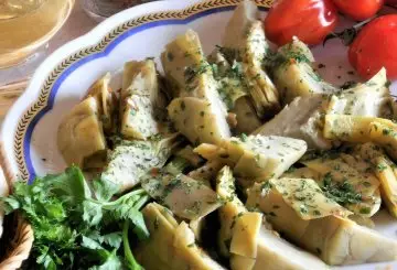 CARCIOFI AGLIO, OLIO E PEPERONCINO