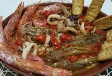 ZUPPA DI PESCE SENZA FUMETTO