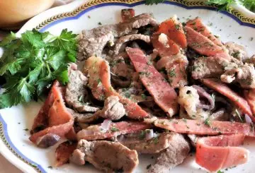STRACCETTI DI MANZO E SPECK ALLA MALVASIA