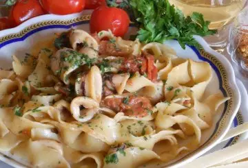 STRAPPATELLE AL SUGO PICCANTE DI TOTANI E POMODORINI GRIGLIATI