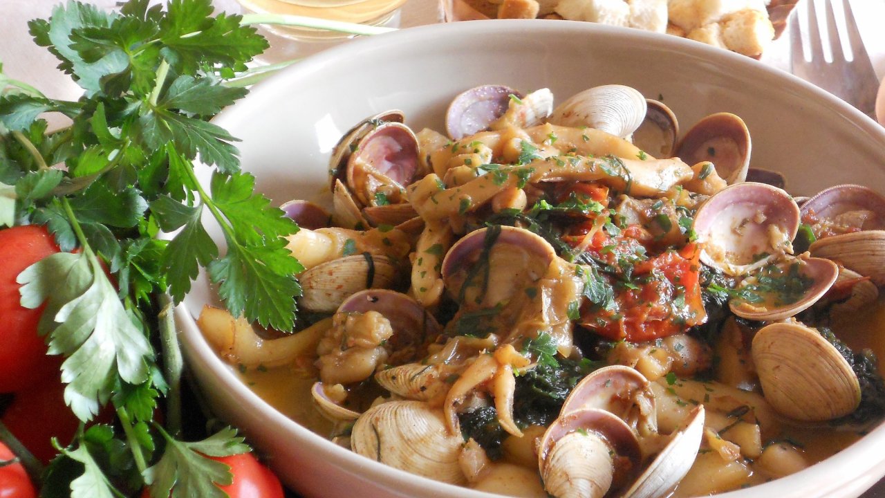 Zuppa Di Mare Con Agretti