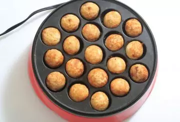 TAKOYAKI