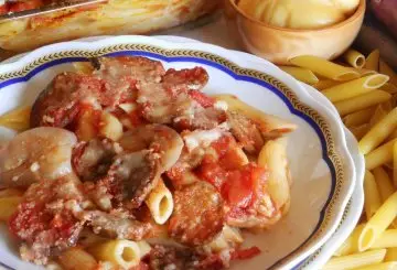 PARMIGIANA DI PASTA E MELANZANE 