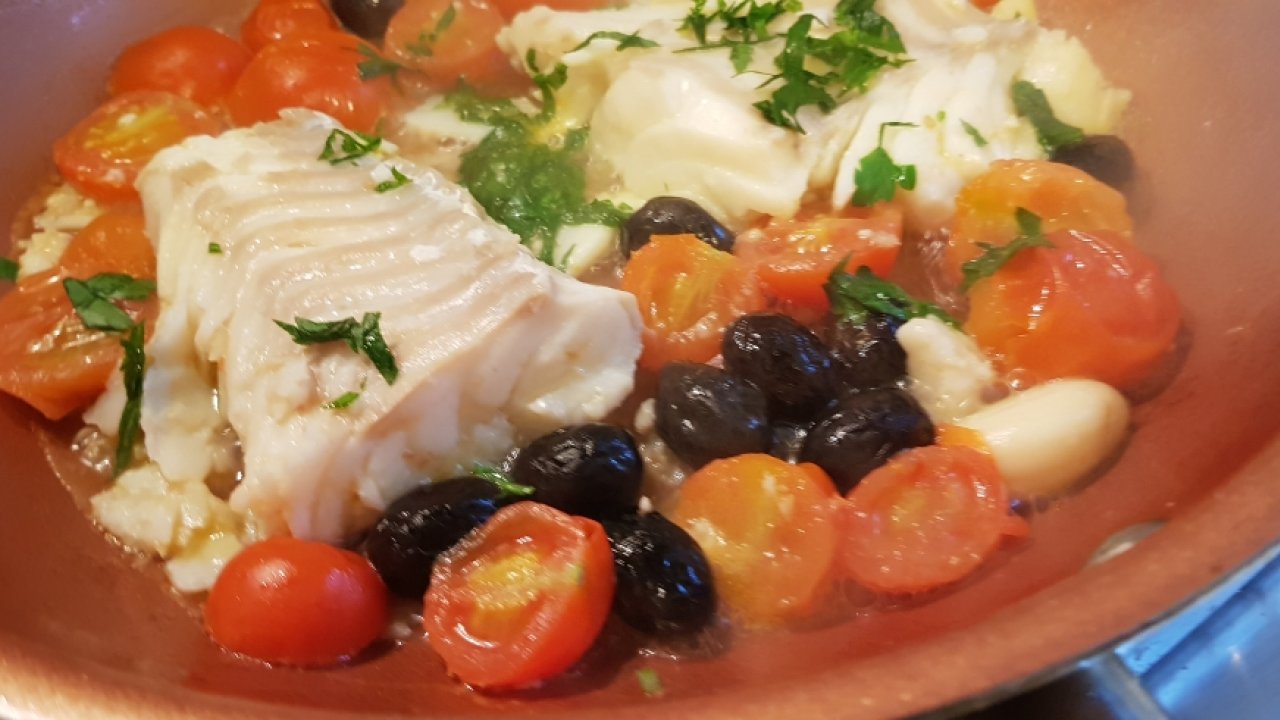 Filetto Di Merluzzo In Padella Con Pomodorini Cucinare it