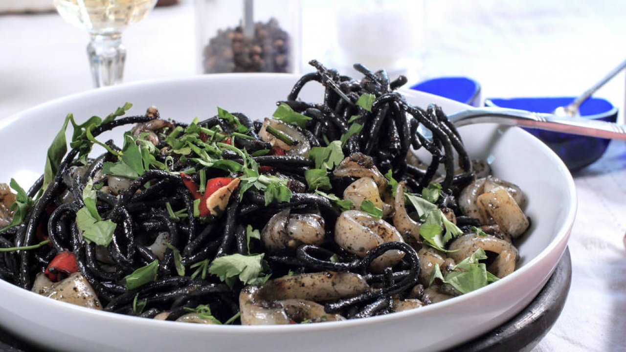 Linguine al nero di seppia