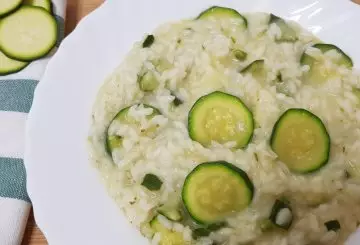 RISOTTO CON ZUCCHINE
