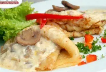 CRESPELLE ALLA CREMA DI FUNGHI E FONTINA