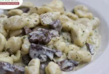 GNOCCHI DI PATATE AI FUNGHI PORCINI