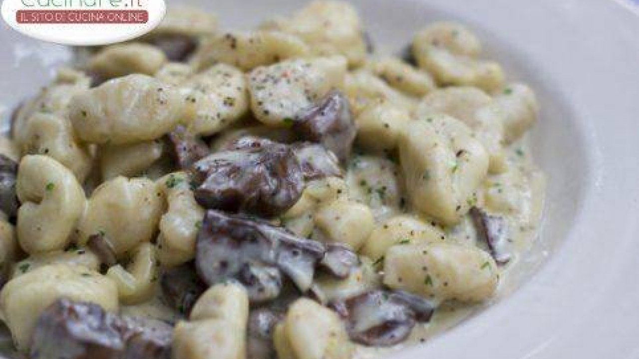 Gnocchi di patate ai funghi porcini