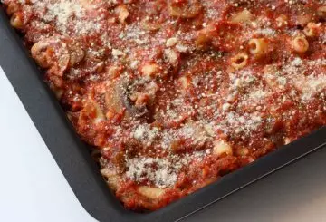 ZITI AL RAGÙ AL FORNO (RICETTA NAPOLETANA)