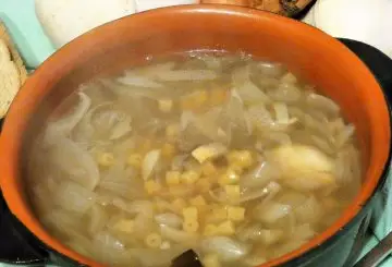 MINESTRA DI CIPOLLE DETOX 