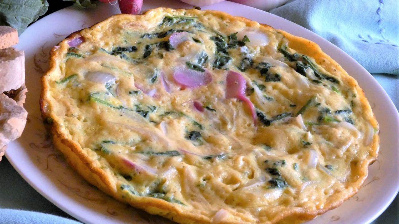 Frittata con foglie di ravanelli