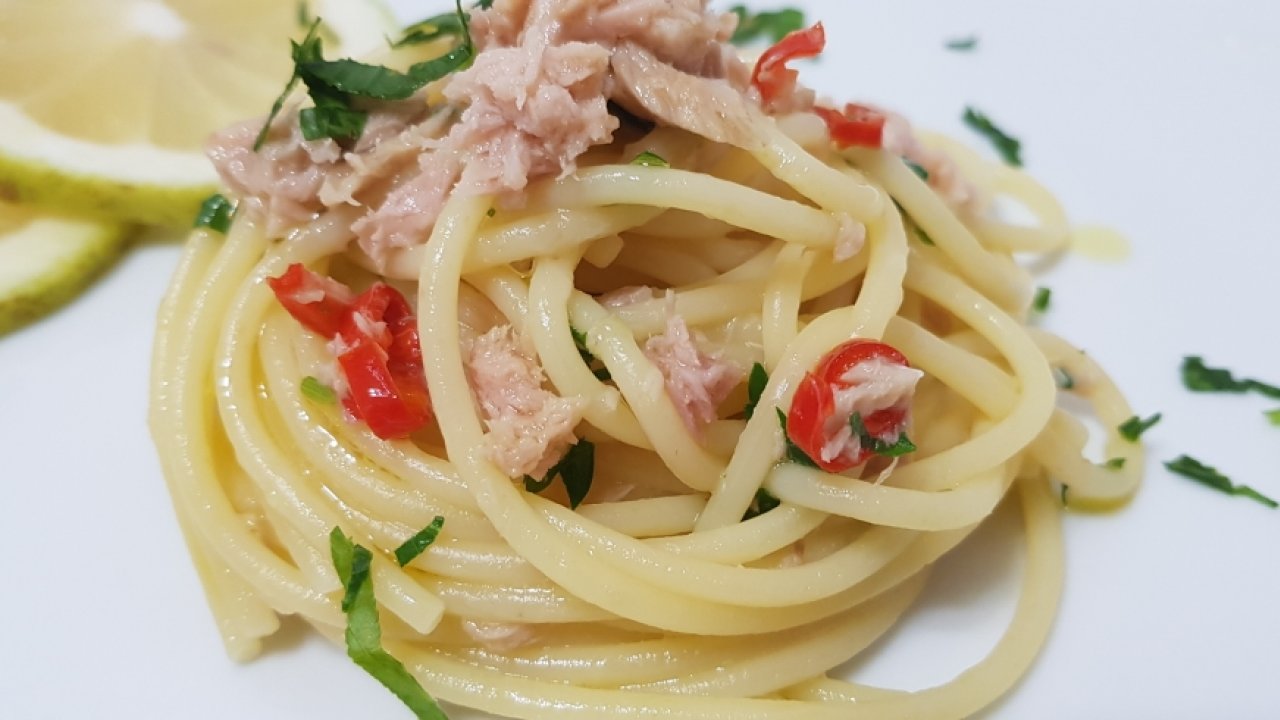 Pasta tonno e limone