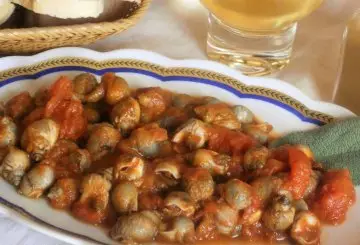 CHIOCCIOLINE, CURRY E SALVIA