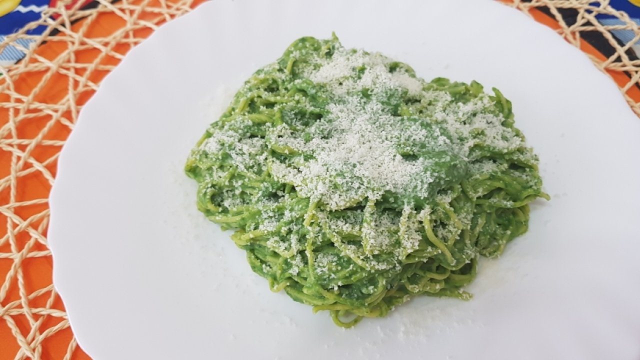 Pasta ricotta e spinaci