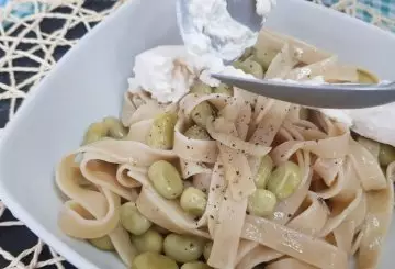 PASTA FAVE E RICOTTA