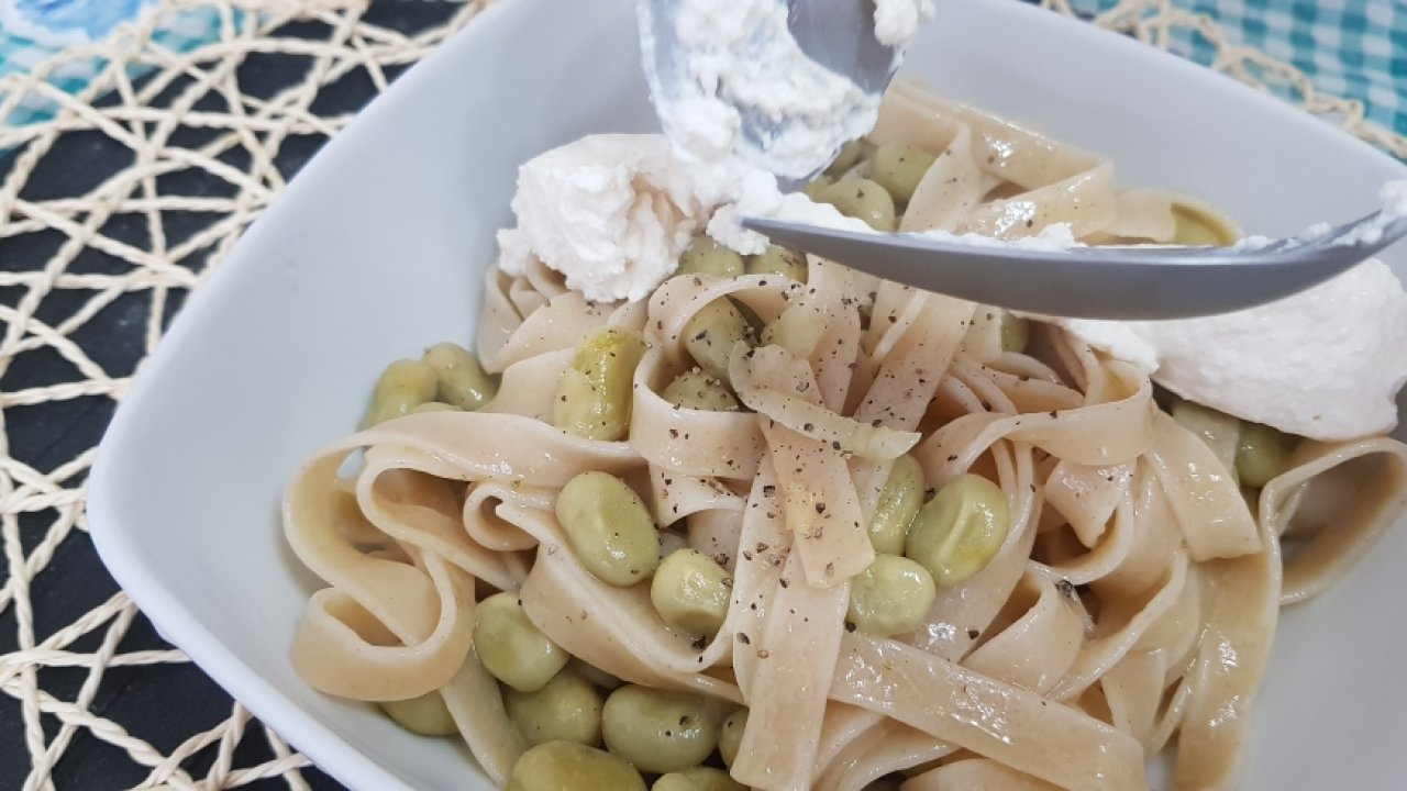 PASTA FAVE E RICOTTA