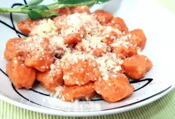 GNOCCHI DI ZUCCA BURRO E SALVIA 