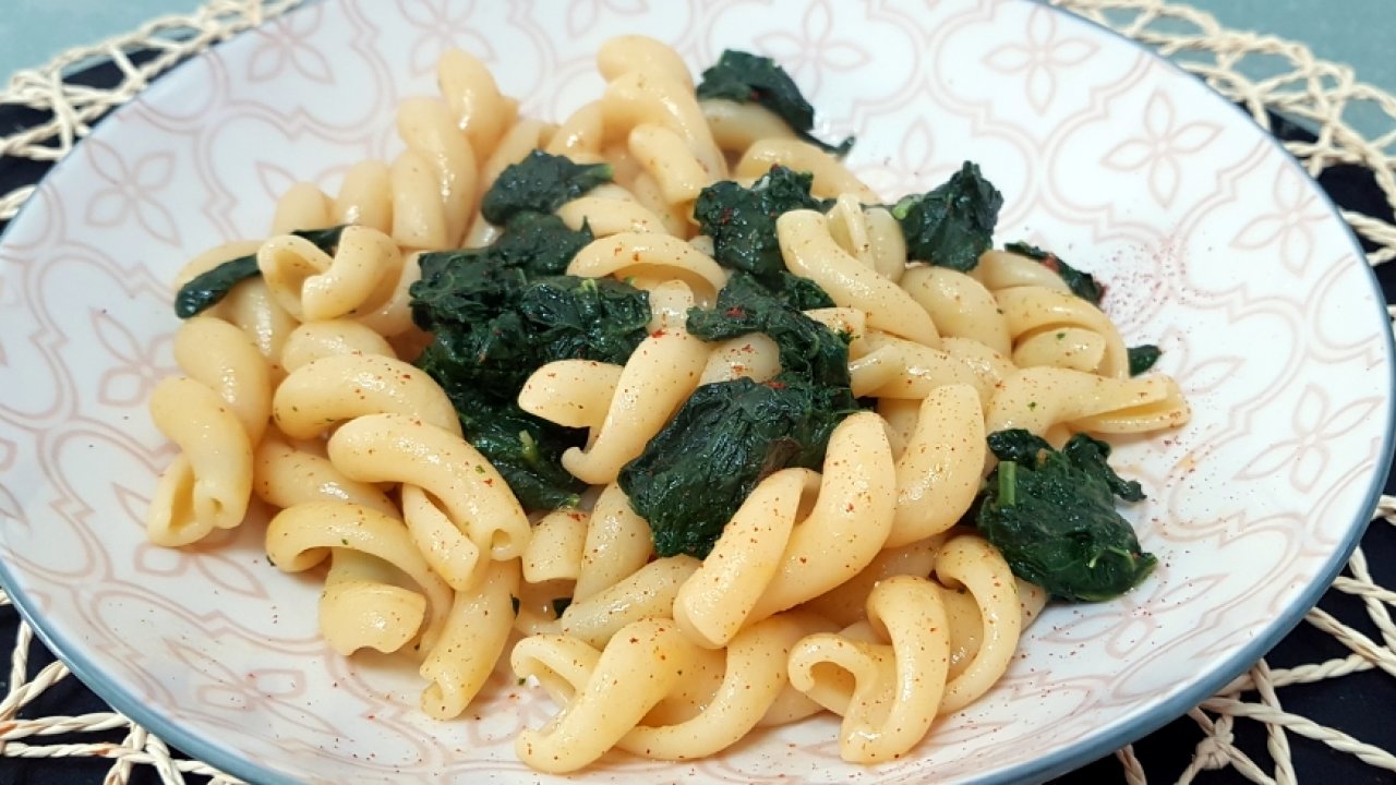 Pasta Con Cavolo Nero