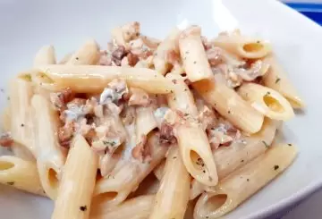 PASTA GORGONZOLA E NOCI