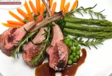COSTOLETTE D'AGNELLO MARINATE CON ORTAGGI GRIGLIATI
