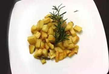 RICETTA PATATE AL FORNO