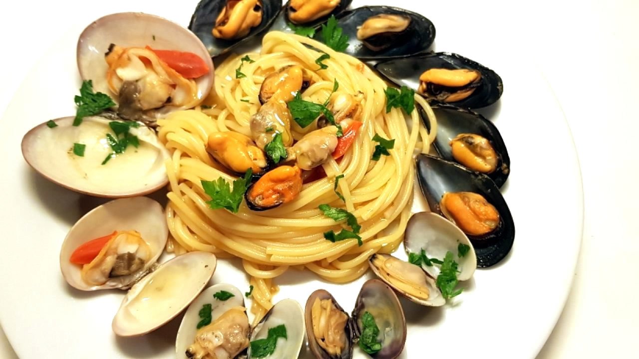 Spaghetti Ai Frutti Di Mare