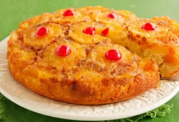 TORTA ALL'ANANAS ROVESCIATA