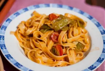 PASTA CON FRIGGITELLI