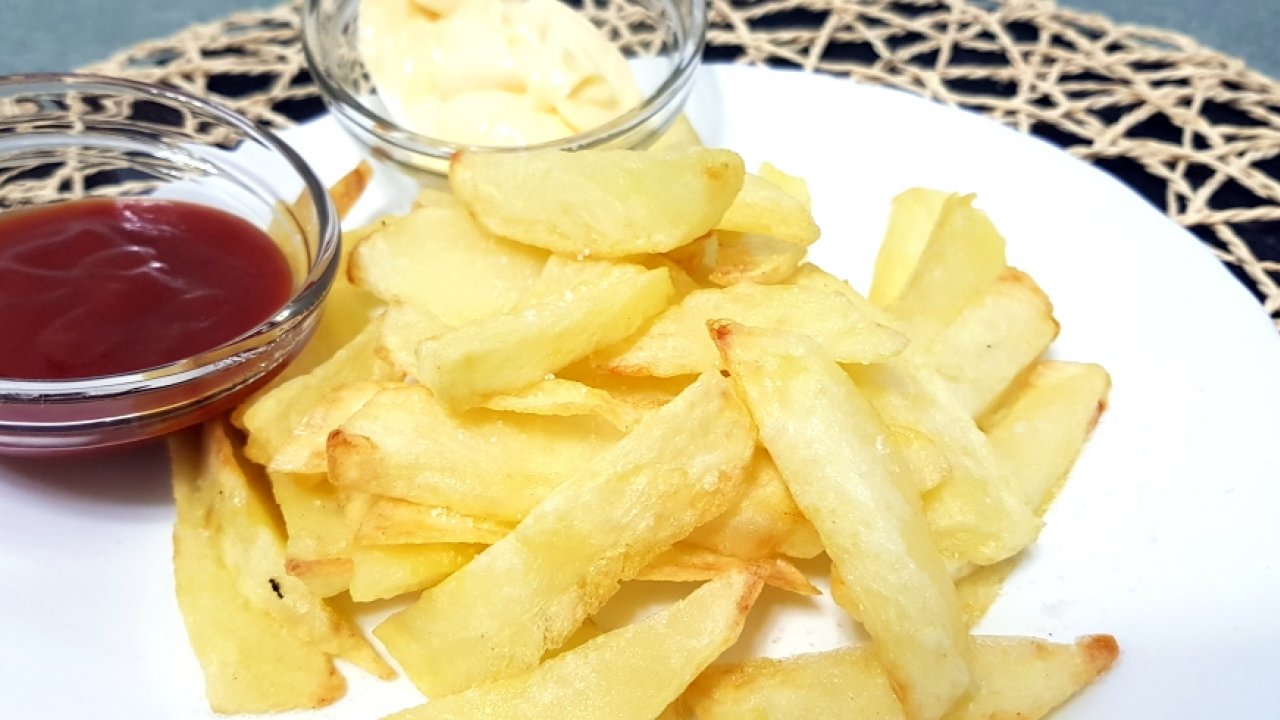 Patate Fritte In Friggitrice Ad Aria