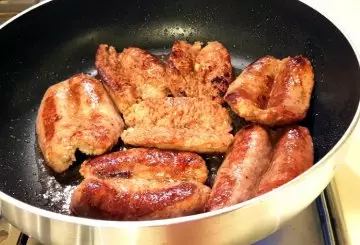 SALSICCIA IN PADELLA