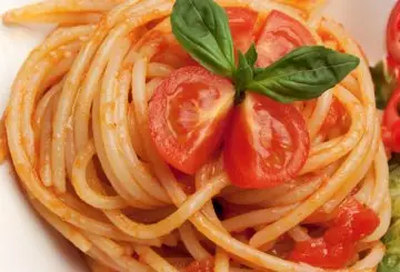 SPAGHETTI AL POMODORO BIMBY