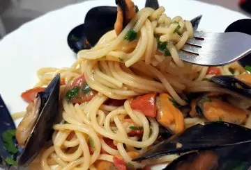 SPAGHETTI CON LE COZZE