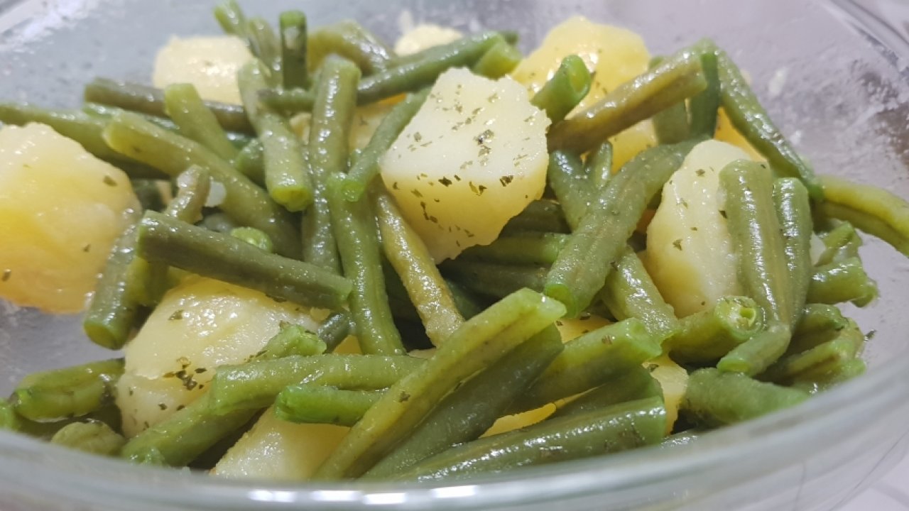 FAGIOLINI E PATATE