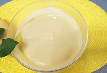 CREMA AL LIMONE