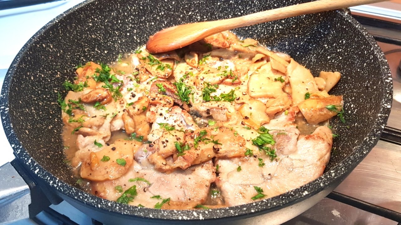 SCALOPPINE AI FUNGHI