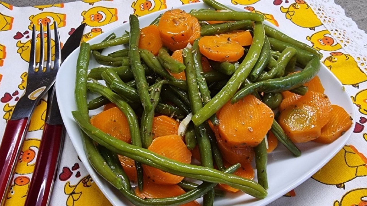 INSALATA DI FAGIOLINI E CAROTE