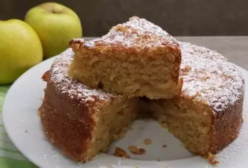 TORTA DI MELE GRATTUGIATE