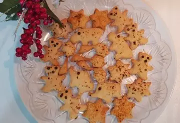 BISCOTTI SALATI DI NATALE
